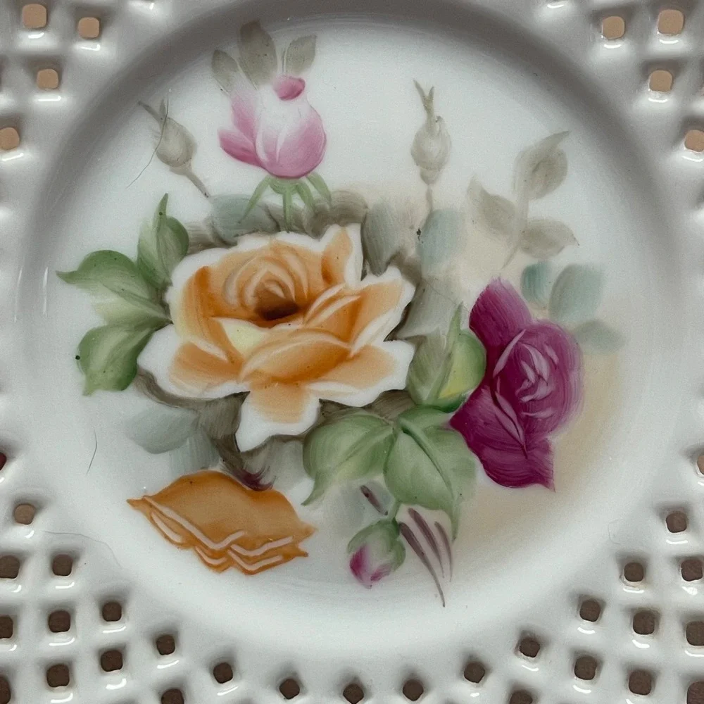 Vintage Lefton Reticulated China Hand-Painted Porcelain Plate (Pattern NE6350)